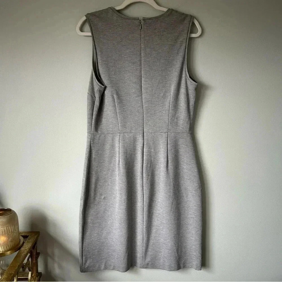 Banana Republic | Grey Beaded Dress - Picture 4 of 10